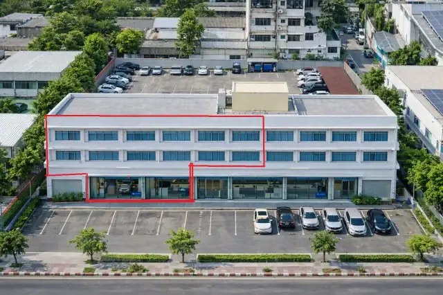260922ppckown ให้เช่า สำนักงาน จอดรถ22คัน บนพื้นที่ 1 ไร่พระราม 3 ติดถนน วิวแม่น้ำ 6 คูหา สาธุ โชว์รูม 4ชั้น 4นอน 8น้ำ BRT วัดดอกไม้ 699ม.